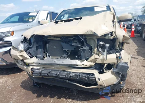 2018 Toyota Tacoma Trd Sport z USA, uszkodzony, nr VIN 3TMCZ5AN3JM123252